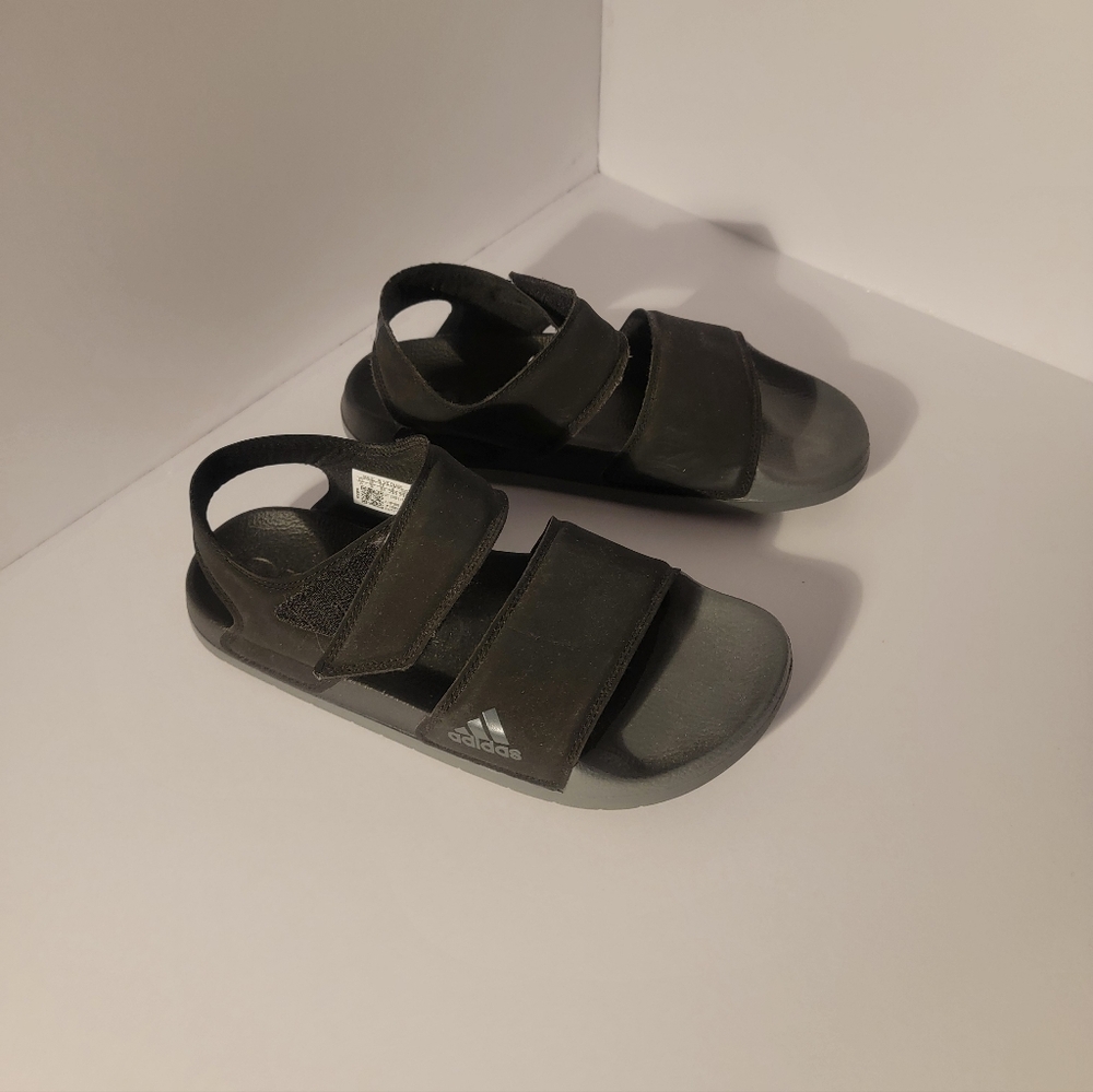Adidas Kids Black Strap Sandals